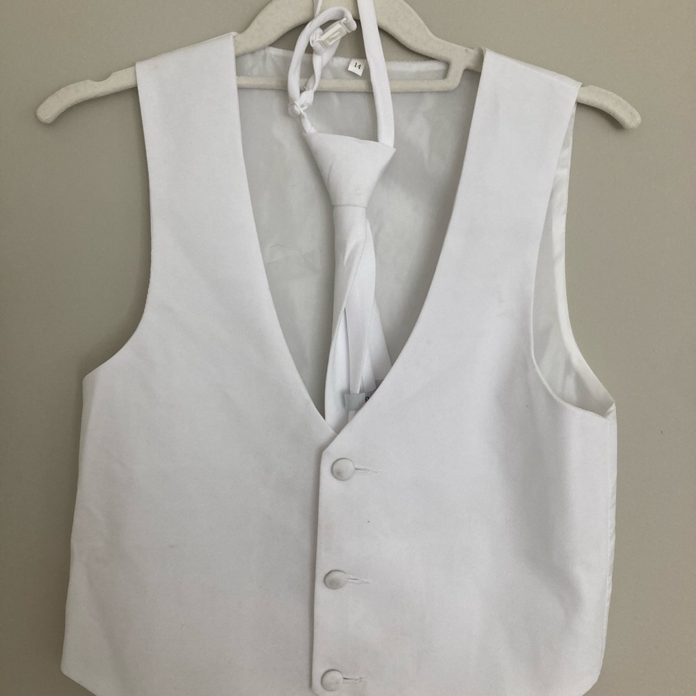 White Formal Vest with Tie